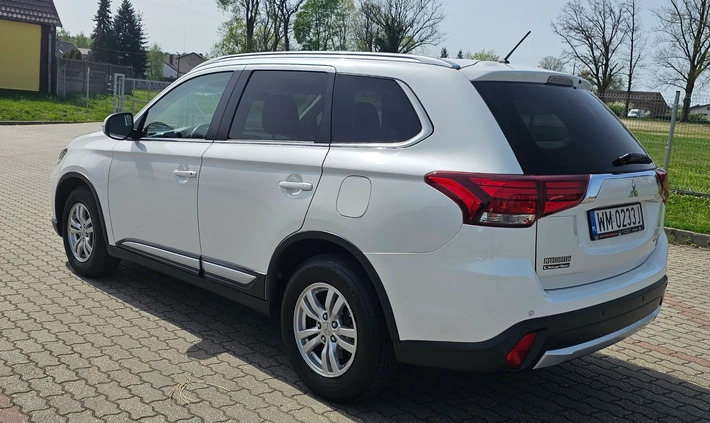 Mitsubishi Outlander cena 67900 przebieg: 151022, rok produkcji 2016 z Terespol małe 379